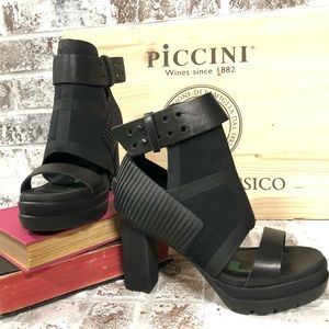 Sorel Medina Sandal size 7.5